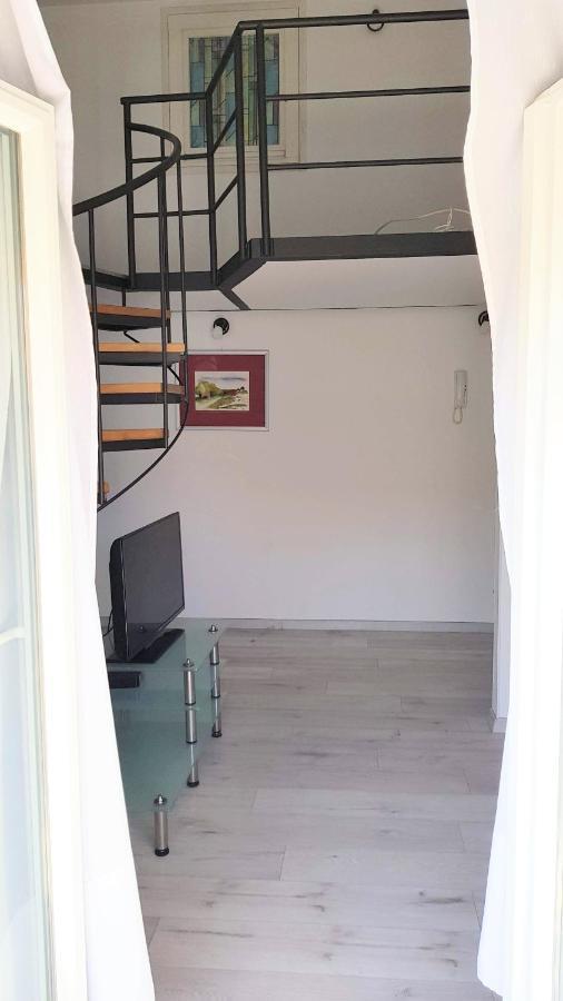 Sia House Apartment พูลา ภายนอก รูปภาพ