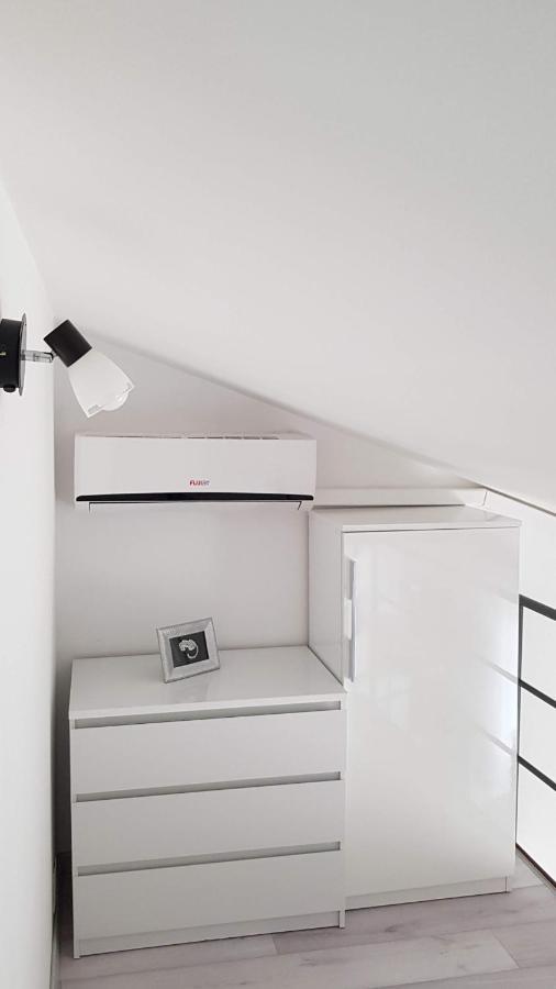 Sia House Apartment พูลา ภายนอก รูปภาพ