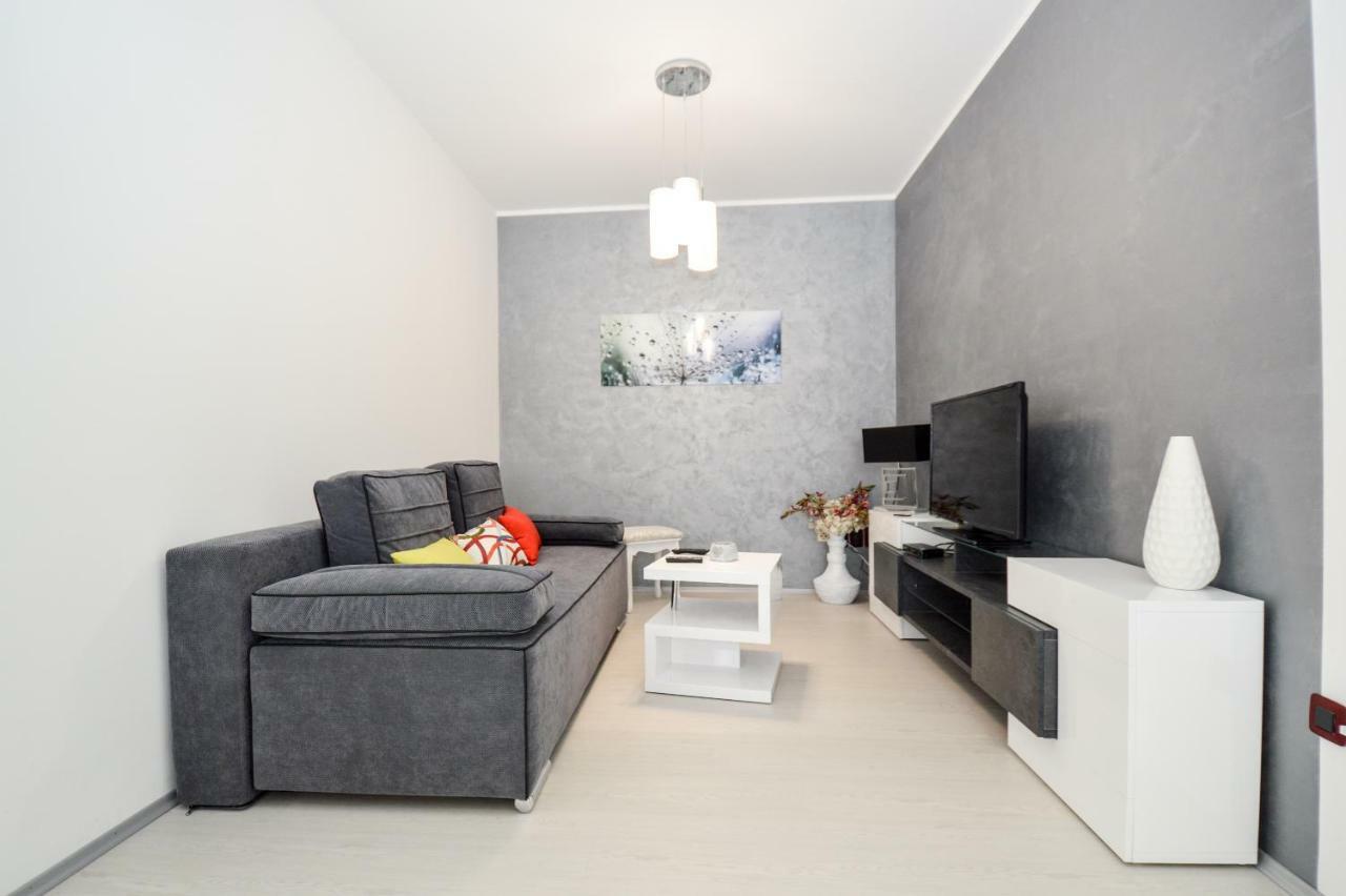 Sia House Apartment พูลา ภายนอก รูปภาพ