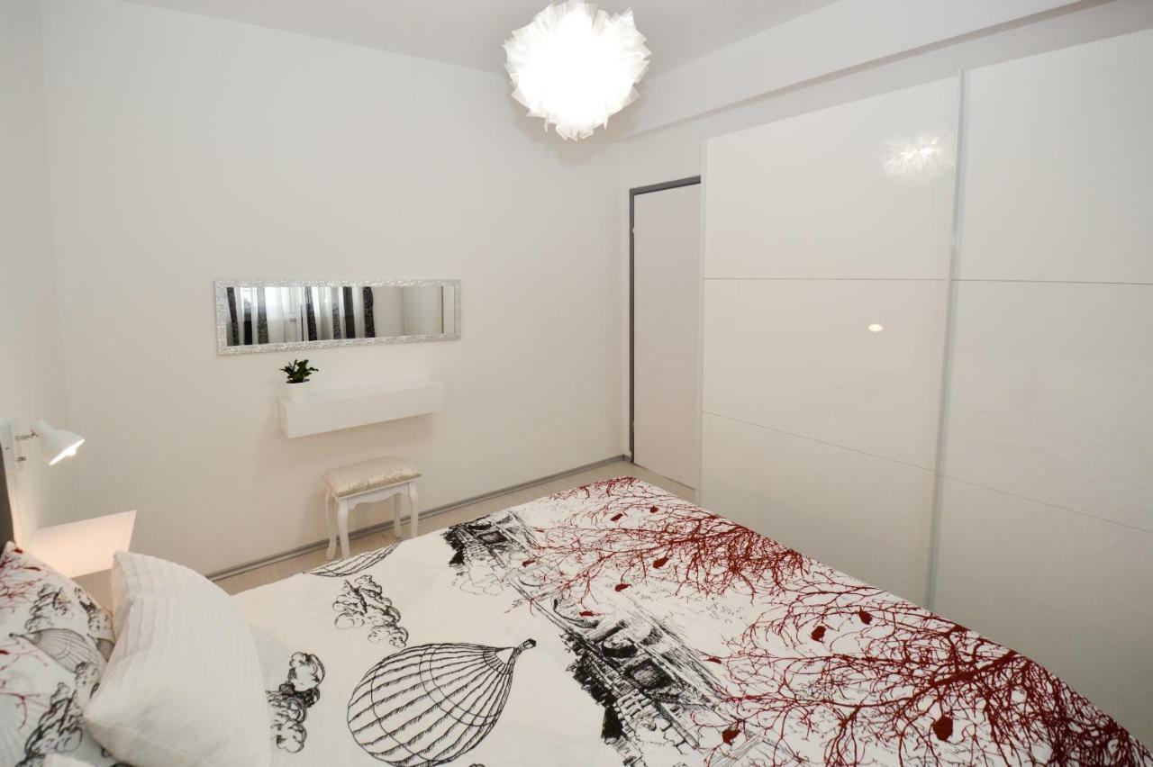 Sia House Apartment พูลา ภายนอก รูปภาพ
